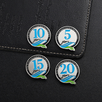 Broches personnalisées en alliage de zinc et fer avec logo d'entreprise, cadeaux d'affaires, épingles de revers en émail pour hommes et femmes, en coffrets