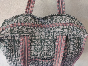 Bolso Tote Acolchado Indio Vintage, Bolso de Hombro de Algodón con Estampado de Bloques, Bolso de Compras Floral Hecho a Mano, Reutilizable para Uso Diario - Product Image 4