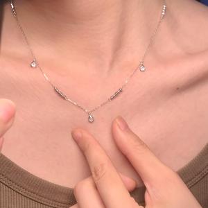 Collier pendentif goutte d'eau bleue de luxe français en argent pur S925, design de niche haut de gamme avec platine comme matériau principal - Product Image 4