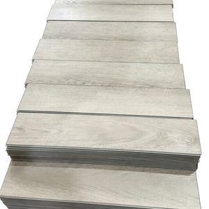 Gran Inventario de Piso Vinílico SPC Impermeable de 6mm y 30Mil con Capa Super Resistente para Supermercados - Product Image 1