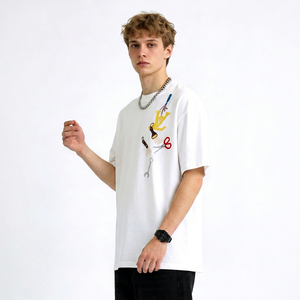 เสื้อยืดโอเวอร์ไซส์ ผ้าฝ้าย 100% แขนสั้น คอกลม ปักลาย สตรีทแวร์ ยูนิเซ็กส์ ลำลอง ใส่สบายสำหรับฤดูร้อน - Product Image 1