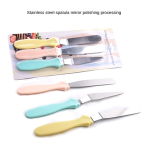 Juego de espátulas de acero inoxidable de tres piezas con mango plano Wanlai, con embalaje, para hornear y desmoldar pasteles, origen Yangjiang - Product Image 1