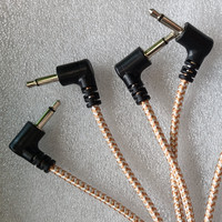 Câble audio modulaire Eurorack stéréo 3,5 mm mâle-mâle à angle droit avec conducteur en cuivre nu et gaine en PVC
