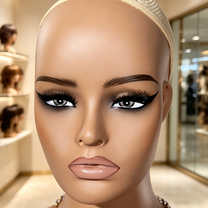 Maniquí de Busto Femenino Afroamericano Realista en Oferta, con Hombros, para Exhibición de Pelucas, Joyas y Collares, para Salón de Belleza o Tienda - Product Image 3