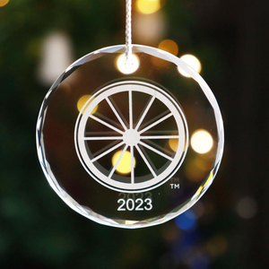 Vente en gros de décorations de Noël suspendues traditionnelles en verre cristal K9 vierge de haute qualité, rondes de 60 mm, avec impression UV et gaufrage, 5 couleurs - Product Image 3