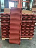 Tuiles de toiture en métal revêtues de pierre colorée, texture sable naturel, type ardoise et bond, pour la construction