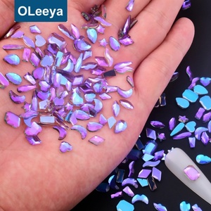 OLeeya Venta al por Mayor 1440 Piezas de Cristales de Vidrio Multicolor con Formas Variadas, Piedras Decorativas, Diamantes Planos para Diseño de Uñas, Fábrica de Pedrería - Product Image 2