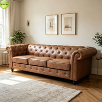 Canapé Chesterfield capitonné en tissu, classique, avec accoudoirs roulés, pour salon de villa de luxe