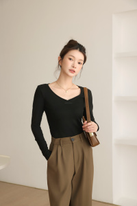 T-Shirt da <span class=keywords><strong>donna</strong></span> personalizzata in morbido tinta unita calda a maniche lunghe T-Shirt da <span class=keywords><strong>donna</strong></span> con scollo sottile e traspirante tinta tinta unita - Product Image 4