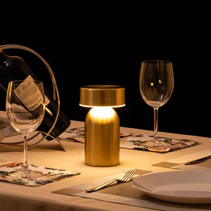 Lámpara de Mesa Recargable Magnética Portátil para Decoración de Hoteles y Hogar - Product Image 2