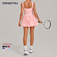 Robe de tennis plissée à ourlet bouffant pour femme, sans manches, col carré, short intégré, poche pour balle, effet deux pièces, coussinets amovibles, athlétique