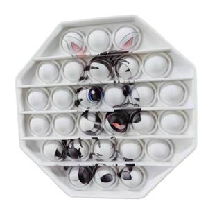 Presse-bras en silicone personnalisé, choix de formes, logo, jouet à presser, gadget, avec votre impression - Product Image 5