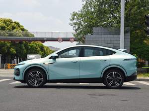 2025 Xpeng G6 Xiaopeng G6 4WD hibrid EV araba performansı Max 700KM küçük SUV saf elektrikli çin EV araç - Product Image 4
