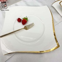Ensemble de tasses et soucoupes en céramique personnalisées de luxe Diantong avec tasses à café en porcelaine, écologiques, logo acceptable pour les restaurants et les mariages