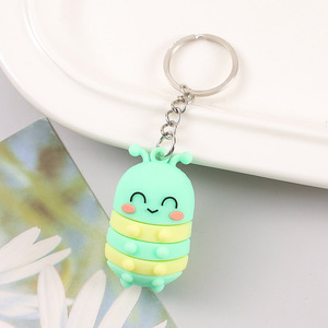 Porte-clés en PVC souple 3D en forme d'insecte animal, libellule, abeille, chenille mignonne, reptile, pendentif, cadeau pour femme, porte-clés - Product Image 3