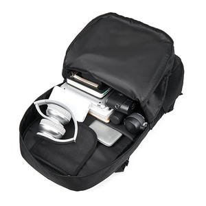 Sac à dos de voyage personnalisé à grande capacité imperméable Sac à dos de voyage personnalisé avec housse amovible pour l'extérieur - Product Image 4