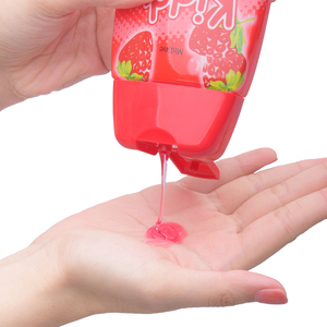 Mistine KIDDY หัวจรดเท้าอาบน้ำกลิ่นสตรอเบอร์รี่ผลิตภัณฑ์อาบน้ำเด็กหัวจรดเท้าอาบน้ำอาบน้ำไวท์เทนนิ่งดูแลเด็กที่ดีต่อสุขภาพ - Product Image 5