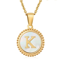 Collar de Moda con Colgante de Letra Inicial, Chapado en Oro de 18k, con Cadena de Acero Inoxidable y Concha Redonda
