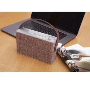 2024 grosir IPX6 tas tangan nirkabel Audio suara luar ruangan kedap air speaker bluetooth 3000mAh Tws