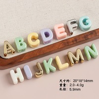Perles en acrylique à grand trou, plaquées couleur, alphabet et chiffres, pour bracelets faits main, chaînes de téléphone, accessoires de porte-clés, vente en gros