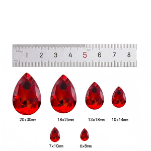 Accessoires de bijoux DIY : Diamant en verre en forme de goutte d'eau irrégulière à fond pointu et étincelant - Product Image 3