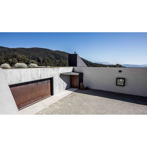 Villa de estructura de acero ligero con diseño minimalista para residencia privada - Product Image 1