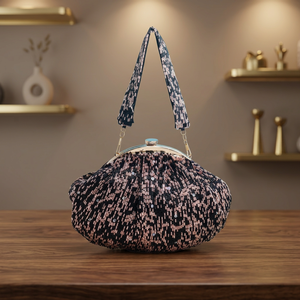Pochette de soirée perlée avec accent perle, sac à main demi-lune à cadre métallique, couleurs personnalisables, capacité 1L, idéal pour mariage, fête, cadeau - Product Image 2