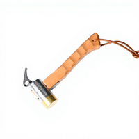 Marteau de camping multifonctionnel en fer portable pour tente et toitier, idéal pour le camping et les travaux de fer.