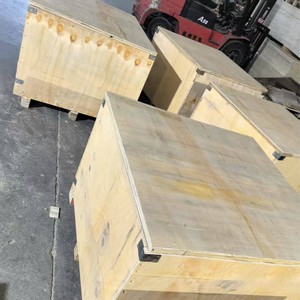 Caja de madera Wuxi 1050x1050x1100mm de contrachapado personalizable para embalaje de equipos y maquinaria - Product Image 3