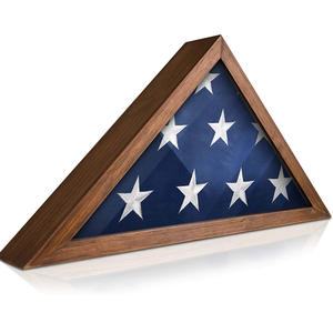 थोक कस्टम राष्ट्रीय ध्वज प्रदर्शन और भंडारण बॉक्स लकड़ी के त्रिकोण आकार भंडारण - Product Image 6