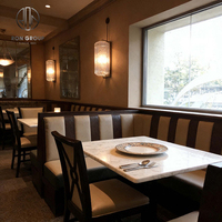 Zeitgenössisches Holzrahmen-Sofa mit Lederpolsterung, Weißer Stuhl, Marmortisch-Set, Restaurant-Möbel für Gewerbliche Nutzung
