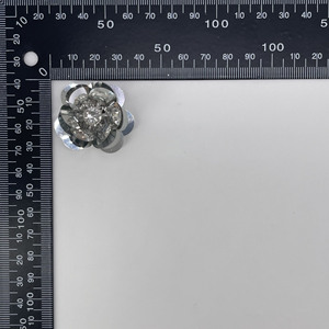 Nouveaux <span class=keywords><strong>strass</strong></span> 3D 2026 : <span class=keywords><strong>Paillettes</strong></span> tendance <span class=keywords><strong>pour</strong></span> loisirs créatifs, fleurs perlées <span class=keywords><strong>et</strong></span> pailletées <span class=keywords><strong>pour</strong></span> la décoration de <span class=keywords><strong>vêtements</strong></span> - Product Image 4