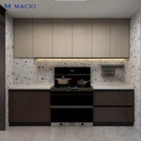 Macio – Ensemble complet d'armoires de cuisine suspendues en bois, élégantes, étanches et prêtes à assembler, pour projets d'appartements (vente en gros)