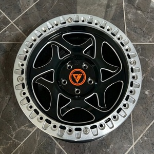 Jantes tout-terrain FHJ 5x139.7 6x139.7 Beadlock Multi-branches 4x4 5x5 15 16 17 18 19 20 pouces pour Patrol Y60 Y61 Y62 Jeep Wrangler JK JL - Product Image 1