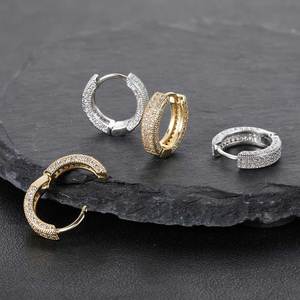 Petites boucles d'oreilles créoles pour hommes et femmes, style hip-hop punk, minimalistes, clous d'oreilles brillants en cristal, accessoires de mode - Product Image 6
