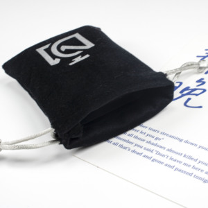 Bolsa de Terciopelo Negro con Cordón, Personalizada y Reciclable, para Envase de Perfume, en Oferta - Product Image 4