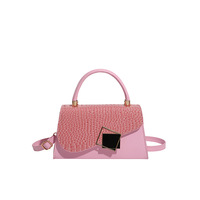 Freizeit-Tasche mit Großer Kapazität 2026 Neuer Trendiger und Modischer Texturierter Handtasche mit Einzelner Schulterriemen und Crossbody-Option Kleine Quadratische Tasche