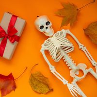 Modelo de Hueso de 93 cm, Esqueleto de Halloween con Articulaciones Ajustables, Decoración para Jardín para Halloween/Pascua, Duradero, No Tóxico, Realista