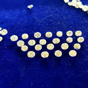 Diamant blanc fantaisie ovale de 0,20 à 0,29 carats, cultivé en laboratoire HPHT, couleur I, pureté I, coupe très bonne, échelle de dureté 10 Mohs, clarté I1 - Product Image 1