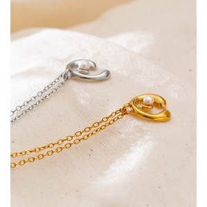 JINYOU 1826 Exquisito Collar con Colgante Geométrico de Acero Inoxidable Chapado en Oro, Collar de Cadena para Mujer con <span class=keywords><strong>Perla</strong></span> Simulada - Product Image 4
