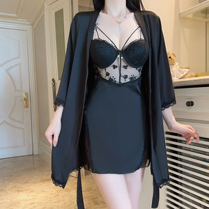 Комплект домашней одежды: ночной халат-кимоно из шелковистого атласа с сетчатыми вставками, с подкладкой для груди, на косточках, с регулируемыми бретелями - Product Image 4