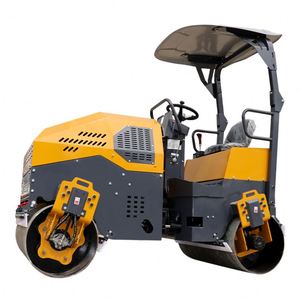 Compacteur d'asphalte vibrant à tambour unique jaune, entraînement hydraulique, moteur Changchai, mini-compacteur routier - Product Image 2