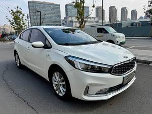 Gran Oferta, <span class=keywords><strong>Precio</strong></span> Bajo, Kia K3 2016 1.6L 6AT GL, Sedán de Gasolina, 5 Plazas, Fabricado en China, Blanco, Automático, Auto Usado, Vehículo a Gasolina - Product Image 2