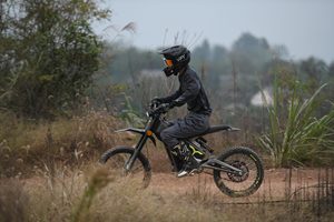 Talaria Official Distributor New Electric Motorcycle Talaria Xxx Electric Bike 60v 25/40ah Talaria X3 Dirt Bike L1e Only Ireland