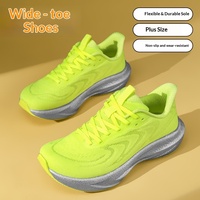 Nouvelles baskets de trail à bout large pour hommes et femmes - Coupe large 4E, voûtes plantaires hautes, grandes tailles, empeigne en maille respirante, semelle extérieure en caoutchouc, noires