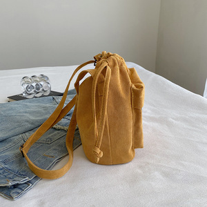 Korean Women's Lint Cross-Body Shoulder <strong>Bag</strong> Pleated Drawstring Pocket Versatile Leisure <strong>Cell</strong> <strong>Phone</strong> <strong>Bag</strong> New Collection Wholesale - Product Image 4