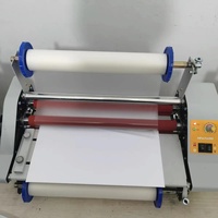 La double plastifieuse latérale de la taille A3 laminent chaud et à froid la vitesse réglable de machine de stratification