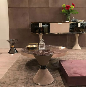 Tavolino da Salotto Contemporaneo di Lusso con Base in Acciaio Inox, Forma a Clessidra e Piano in Vetro a Specchio - Product Image 2