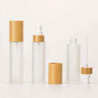 Flacon pulvérisateur en verre dépoli avec bouchon en bambou, flacon pompe à fine brume pour toner, essence, emballage cosmétique