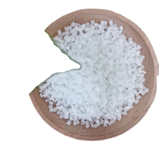 Полиэтилентерефталат IV 0,7 ПЭТ пластиковые гранулы